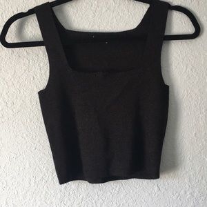 Black cropped tank top